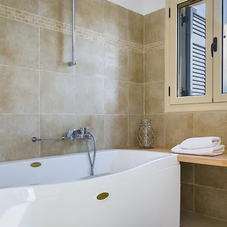 Unique Ratzakli Villa